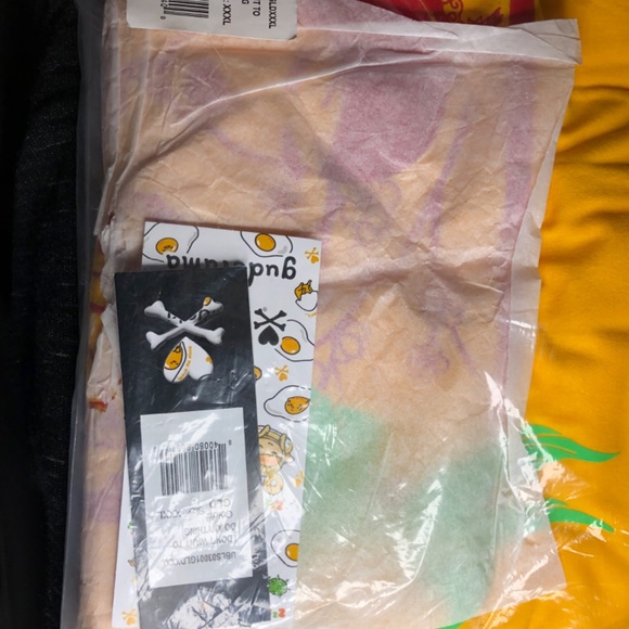 Tokidoki Gudetama "I Don't Want to Do Anything"  Gold Yellow Shirt XXXL - Picture 3 of 8